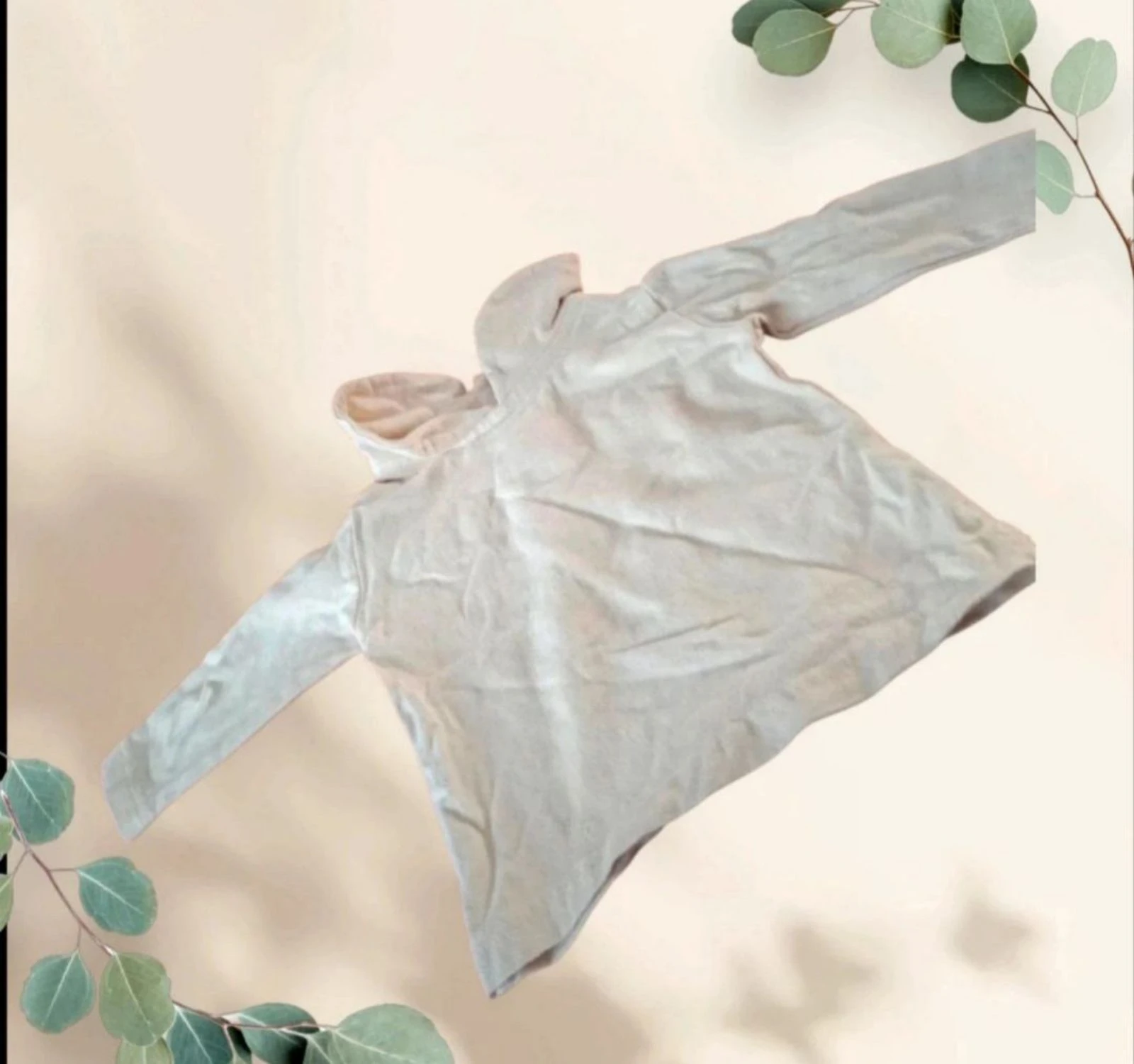 Sous-pull / T-shirt manches longues écru col Claudine – Taille 3 mois (62) – Très bon état